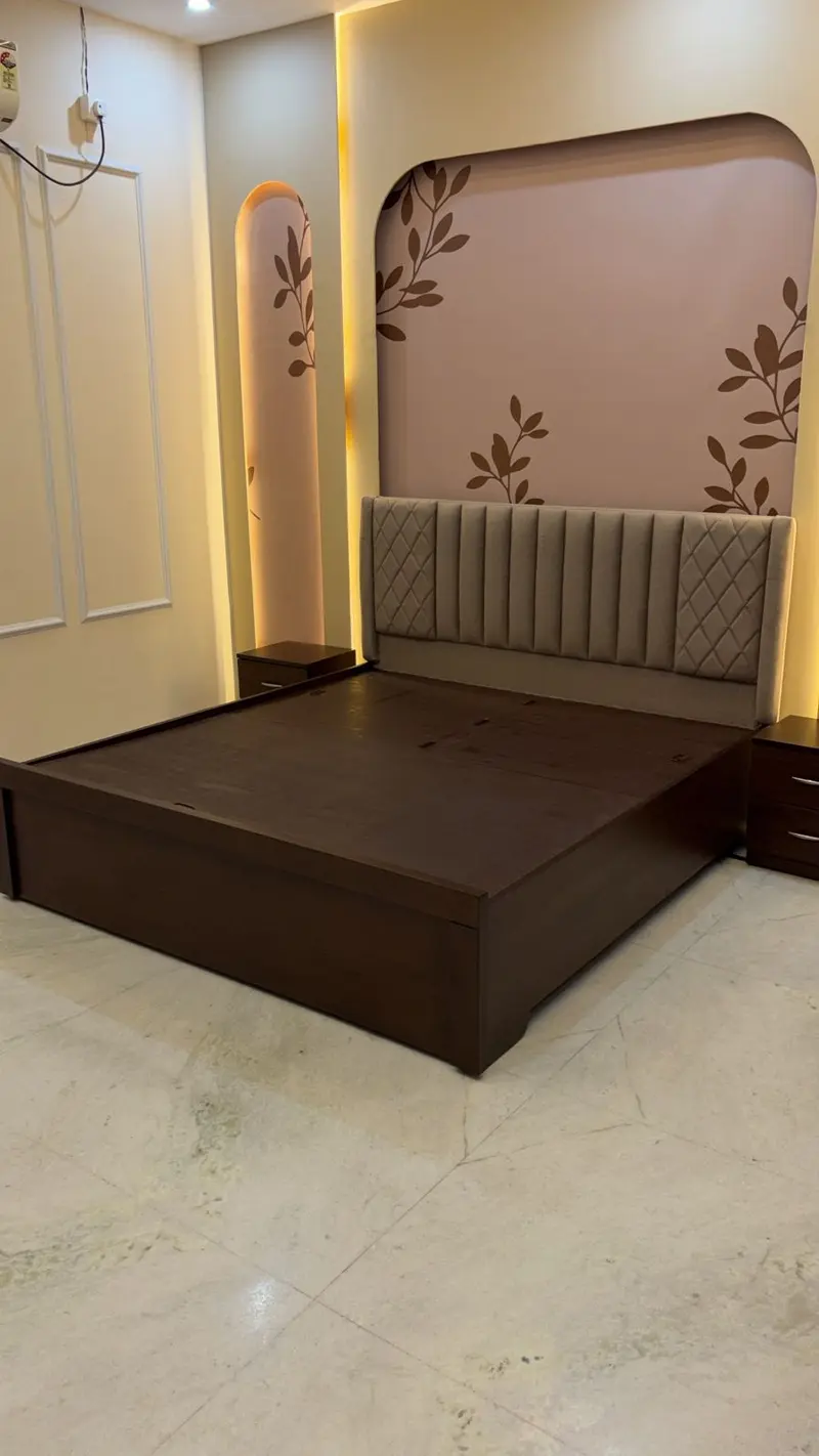 Brown King Size Bed With Tufted Headboard