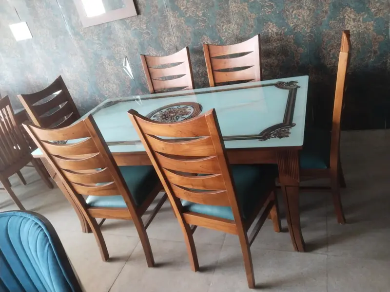 Sixseater Glass Top Dining Set